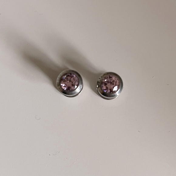 Silver tone surgical steel tunnels 2g pink crystal outside threaded body Jewelry - Picture 1 of 3